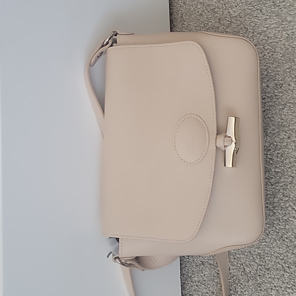 Longchamp Roseau crossbody